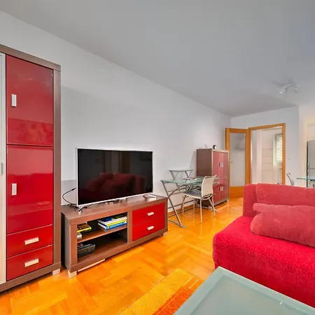 Cityscape Comfort Apartment With Garage - Happy Rentals Zagreb Exterior photo