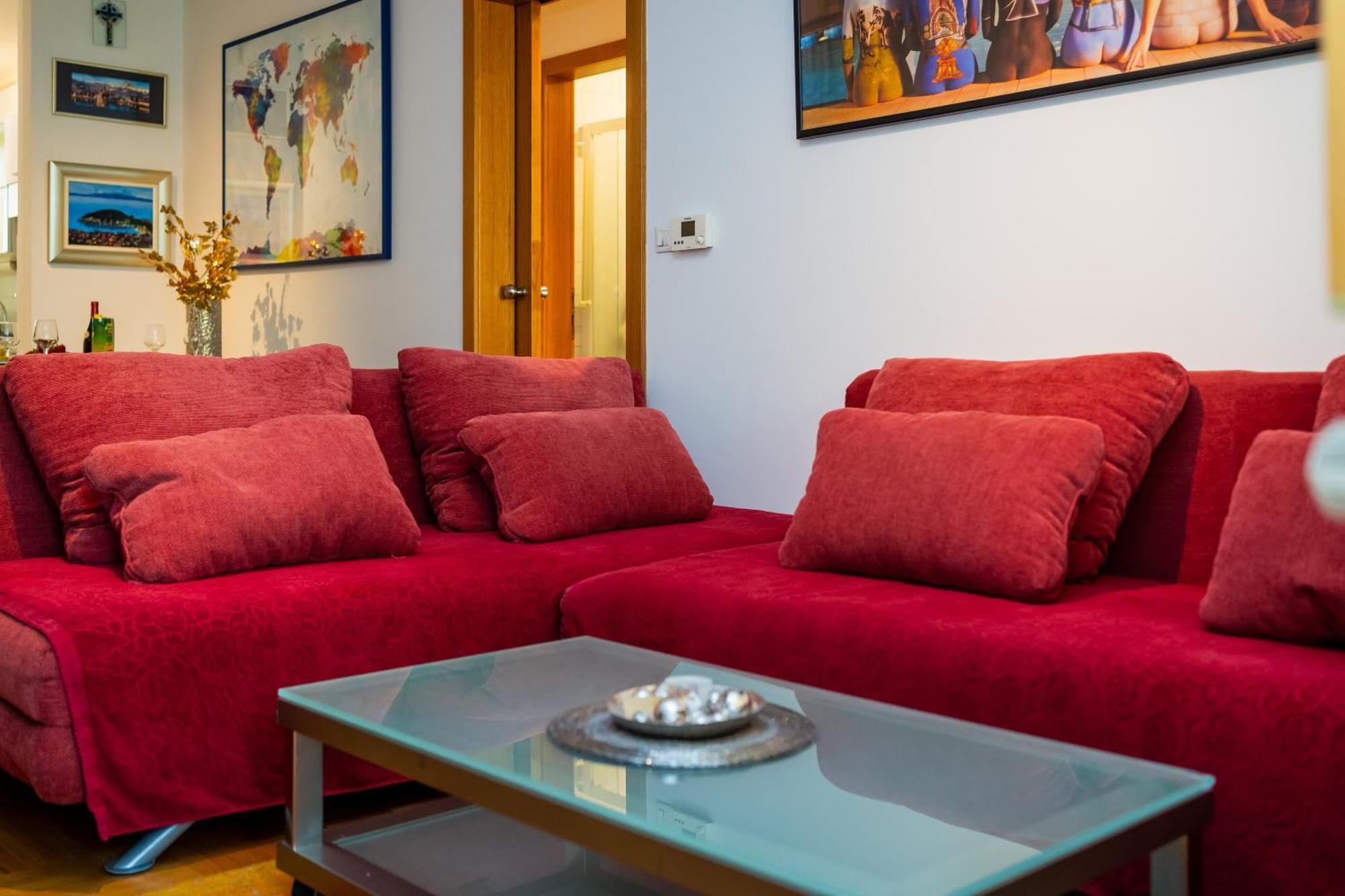 Cityscape Comfort With Garage - Happy Zagreb